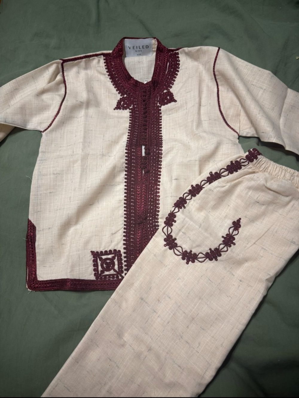 Veiled Boys Set